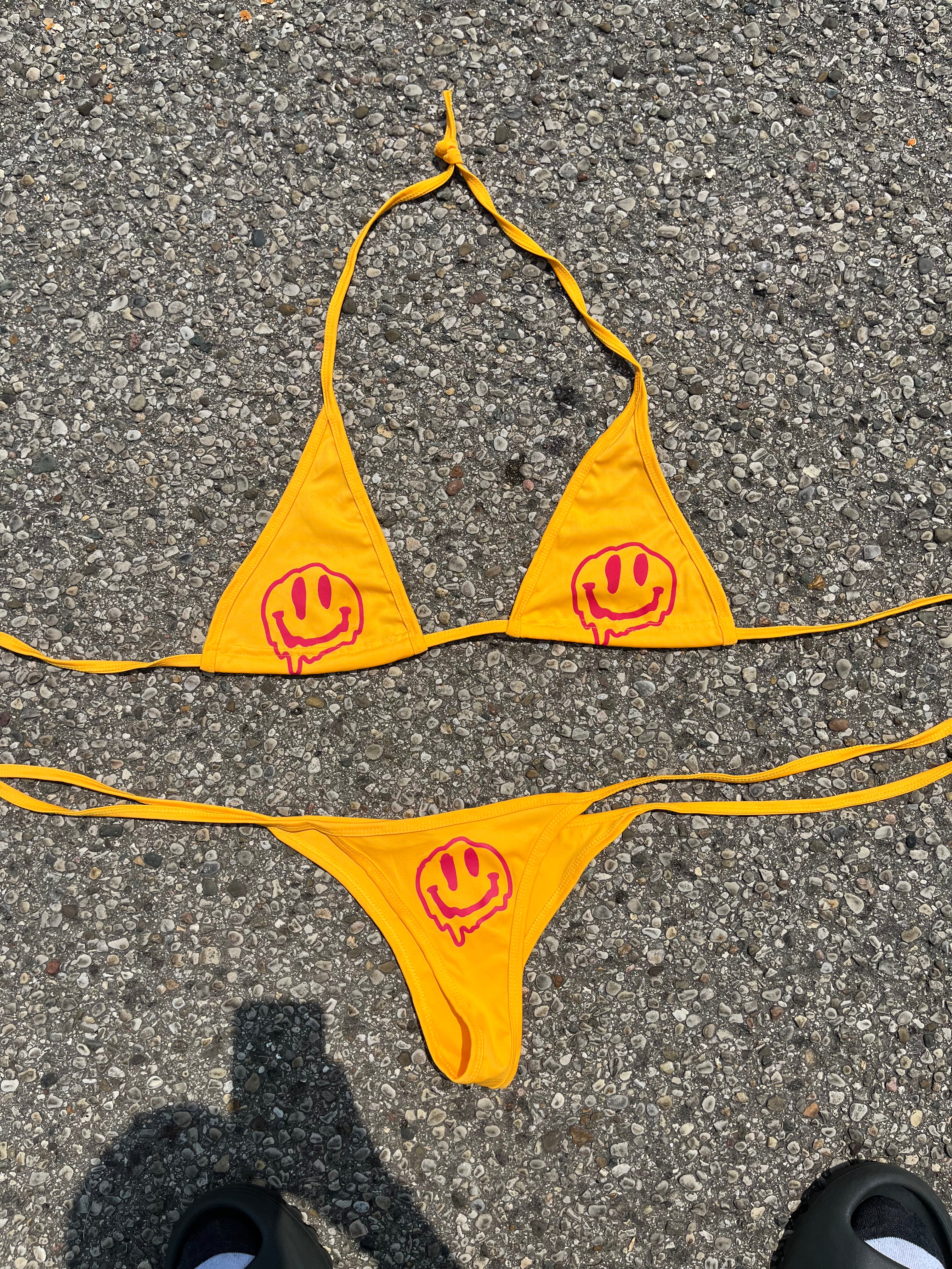 LoNer Bikinis